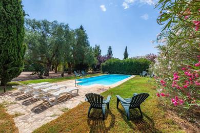 Дом отдыха Discover Mallorca from this 4BR Pool & BBQ