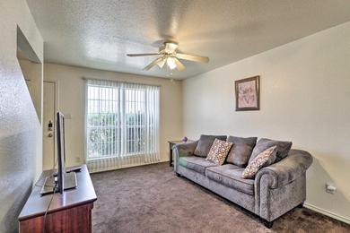 Killeen Apt Covered Patio and Charcoal Grill!