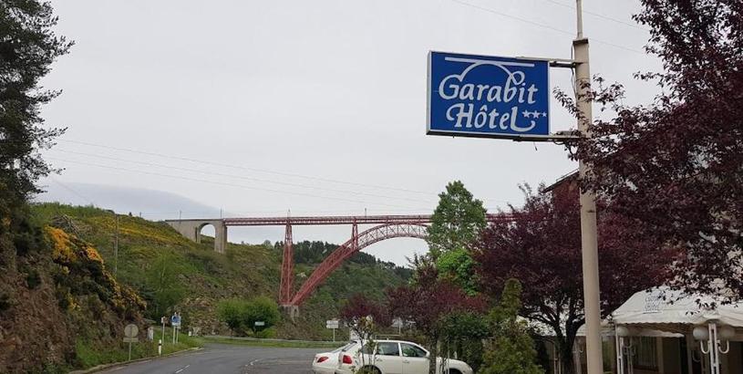 Отель Garabit Hotel