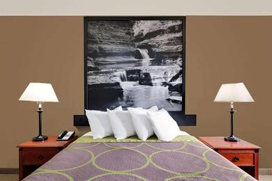 Hotel Super 8 by Wyndham Ithaca
