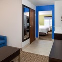 Hotel Holiday Inn Express & Suites Pueblo, an IHG Hotel
