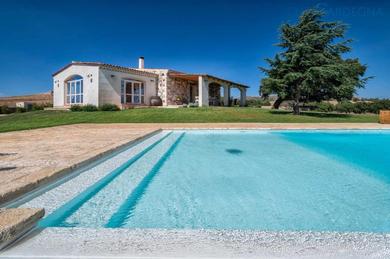 Villa Tenute Shardana Luxury Farmhouse with SPA, Sauna and Swimming Pool