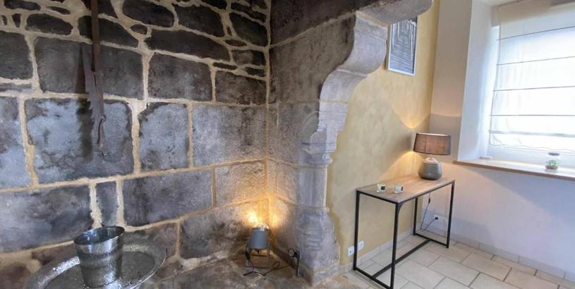 Апартаменты The Alleux Tower 2 Min From Dinan