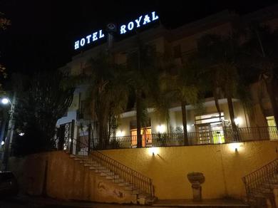 Отель Hotel Royal Cattafi