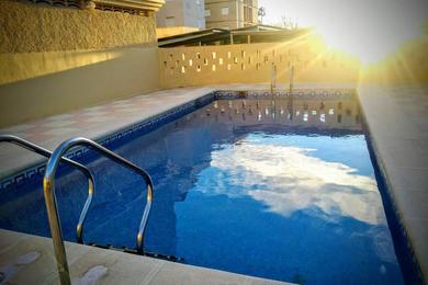 Apartamento con piscina en playa Miramar