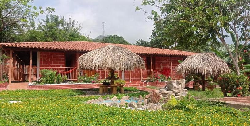 Guest house Cabaña NEVERLAND